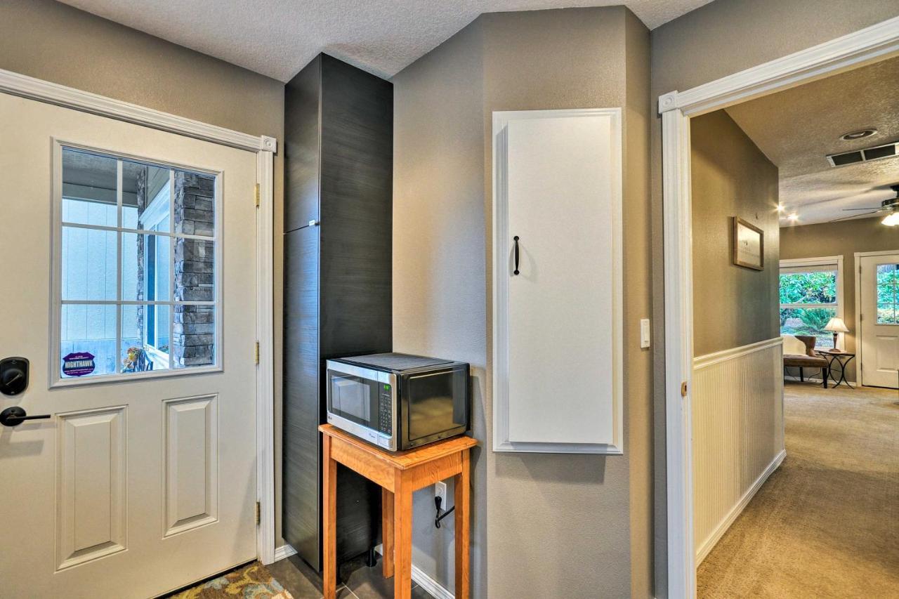 Вілла Cute And Cozy Pdx Area Townhouse 31 Mi To Mt Hood! Boring Екстер'єр фото